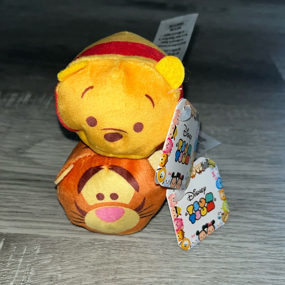 Winnie The Pooh & Tigger Tsum Tsums